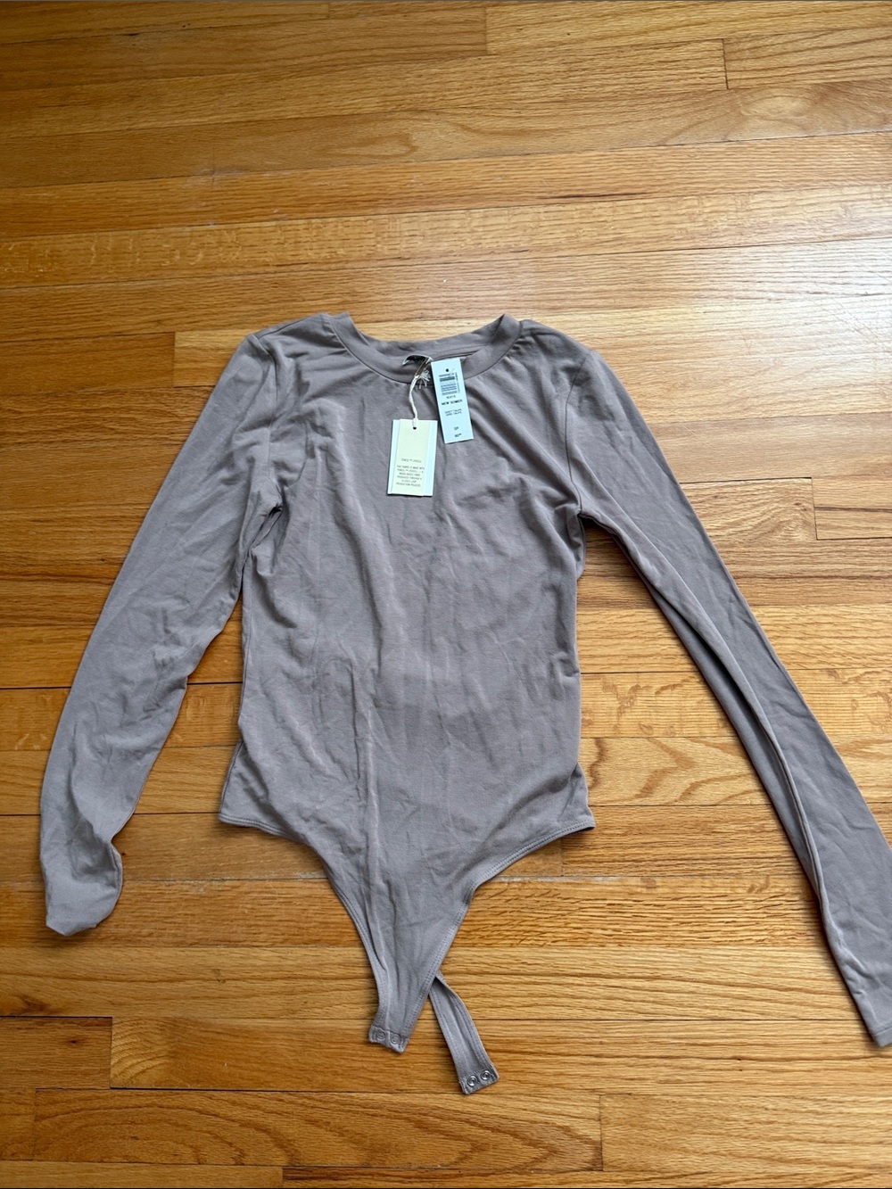Wilfred Bodysuit Small Gray taupe Women's ‎ Crew Long Sleeve Bodysuit Shir